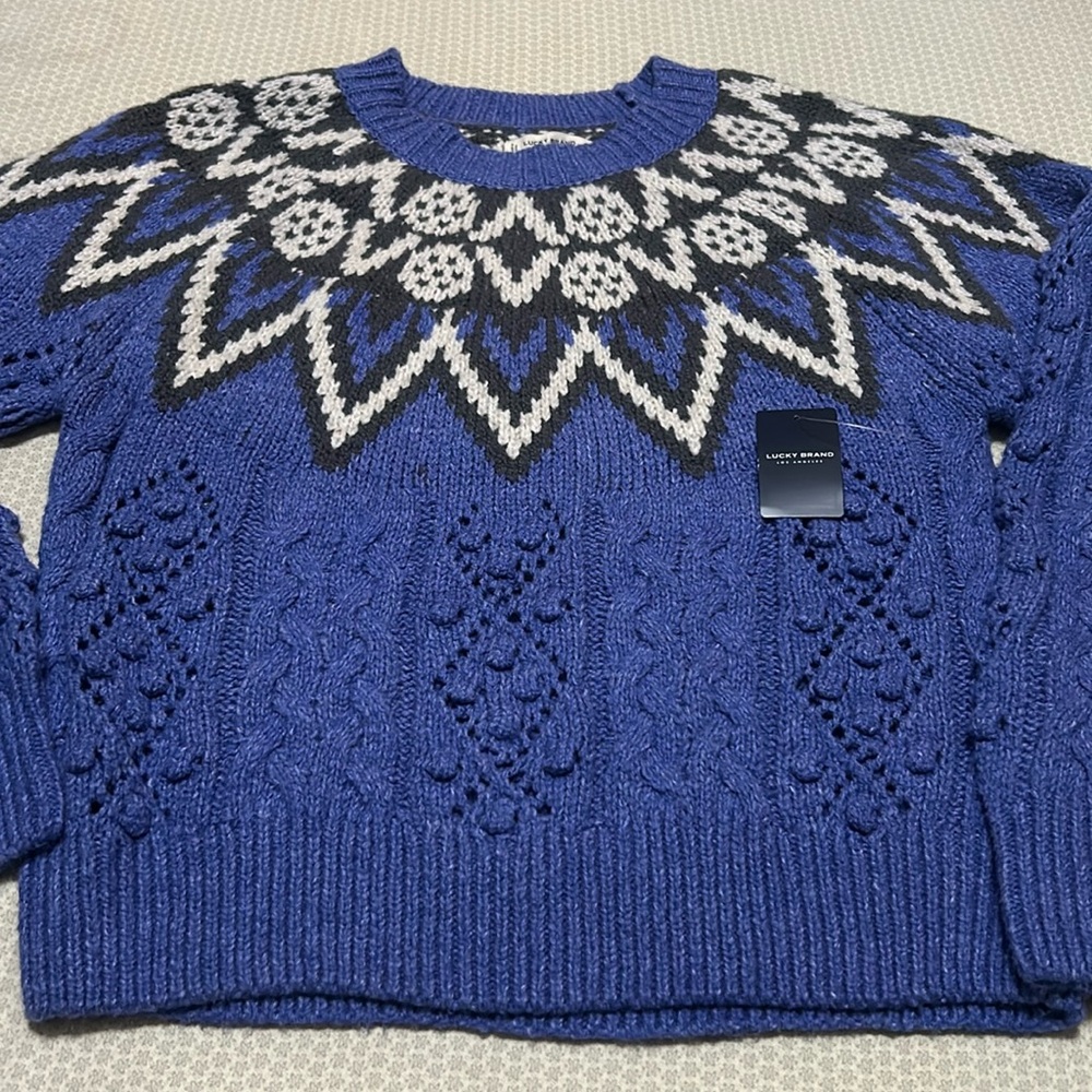 NWT Lucky Brand Womens Blue Knit Festive Sweater Size M